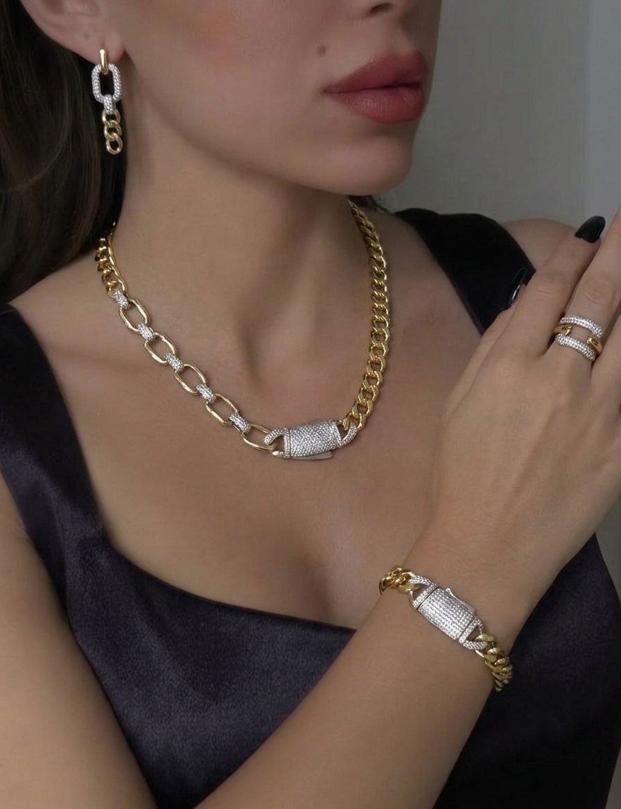 IMG_9687 طقم Royal Chain الذهبي – 4 قطع - الصورة 1
